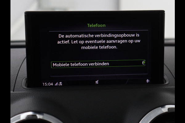 Audi A3 30 TFSI Sport S Line Edition | Half leder | Full LED | Sportstoelen | Navigatie | Trekhaak | Parkeerhulp | Climate control | Cruise control | Bluetooth