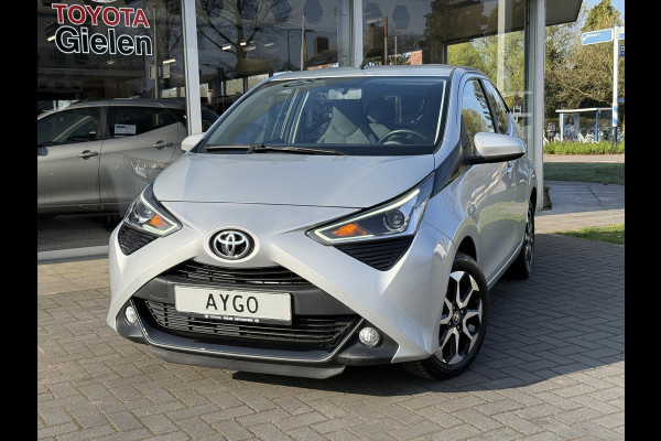 Toyota Aygo 1.0 X-Joy | Apple CarPlay/Android Auto, Lichtmetalen velgen, Parkeercamera, Stuurbediening, In hoogte verstelbare stoel