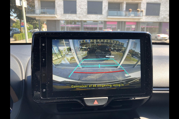 Toyota Yaris Cross 1.5 Hybrid Dynamic Plus | Stoel + Stuurverwarming, Smart Connect Navigatie, Keyless, 17inch