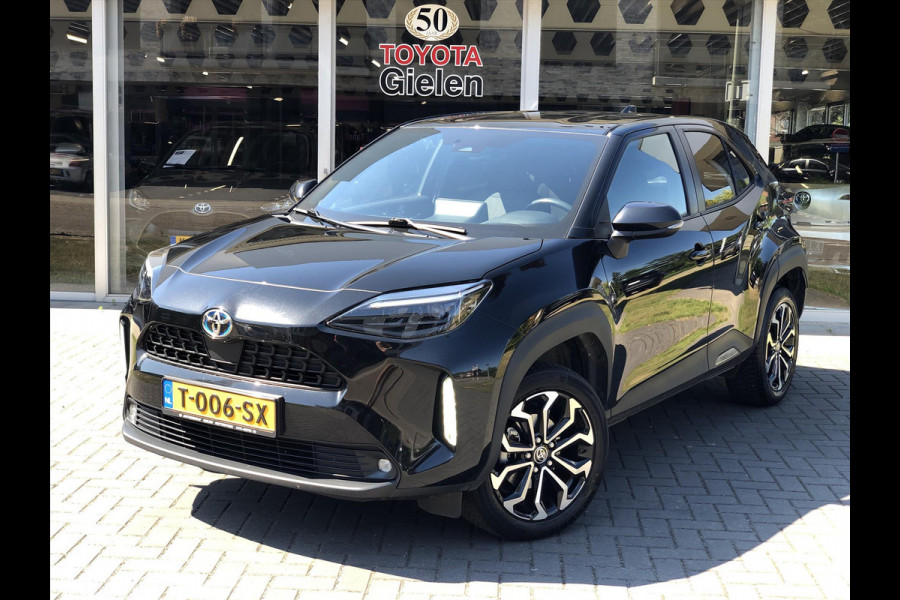 Toyota Yaris Cross 1.5 Hybrid Dynamic Plus | Stoel + Stuurverwarming, Smart Connect Navigatie, Keyless, 17inch