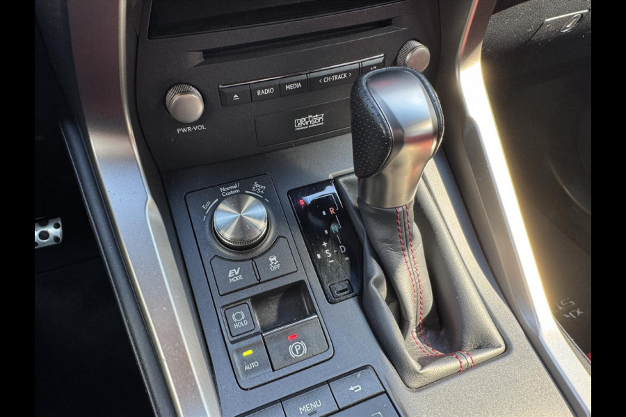 Lexus NX 300h AWD F Sport Premium | Full options, Mark Levinson, Panoramadak, Geheugenfunctie, Stoelventilatie, Head Up Display, Blind Sp