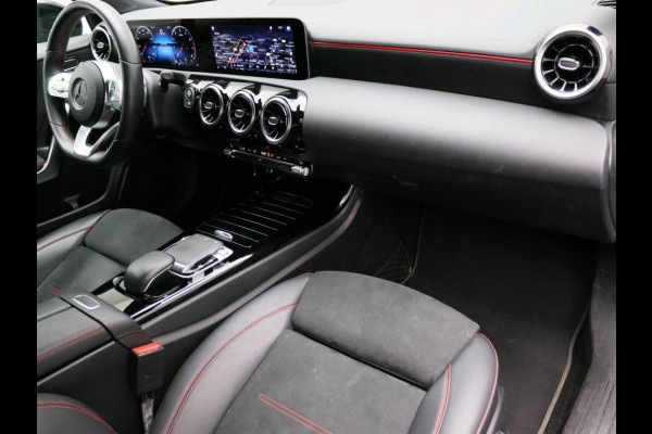 Mercedes-Benz A-Klasse 180 Aut. Business Sol. AMG | Navi | Camera | Apple Carplay |