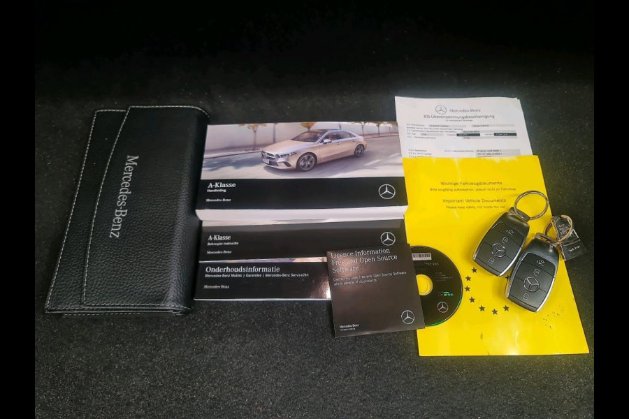 Mercedes-Benz A-Klasse 180 Aut. Business Sol. AMG | Navi | Camera | Apple Carplay |