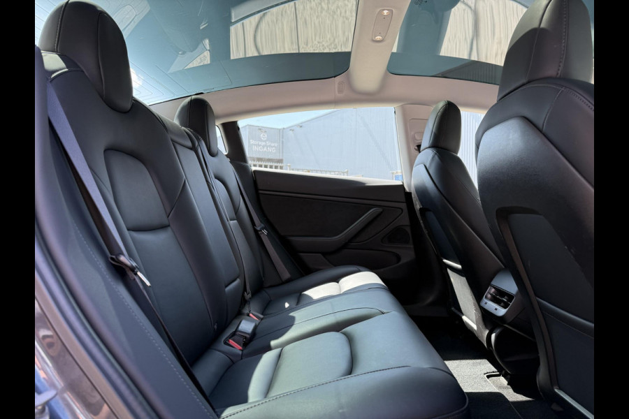 Tesla Model 3 Long Range AWD Dual | Trekhaak | Autopilot | Panorama |