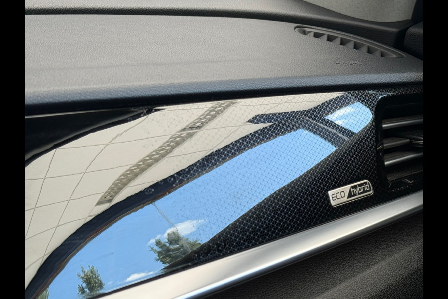 Kia Niro 1.6 GDi Hybrid ExecutiveLine Schuifdak|Stoelventilatie|Keyless|Trekhaak