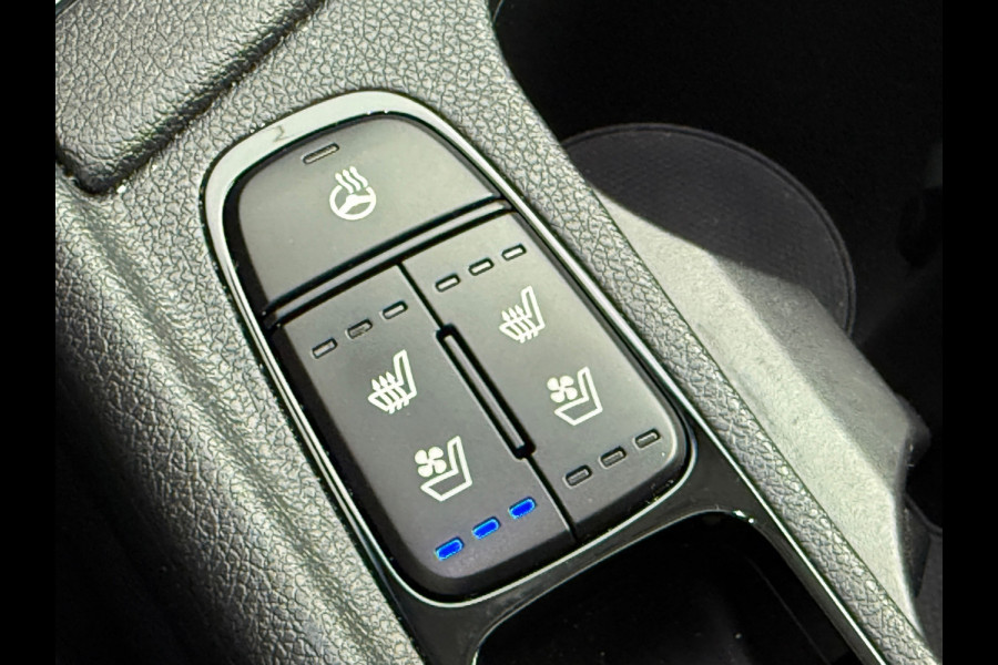 Kia Niro 1.6 GDi Hybrid ExecutiveLine Schuifdak|Stoelventilatie|Keyless|Trekhaak