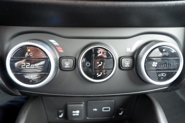 Fiat Tipo Cross 1.0 Cross Navi/Camera 12MND Bovag garantie Rijklaarprijs!