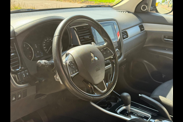 Mitsubishi Outlander 2.0 Executive Edition | Keyless | Cruise | Airco