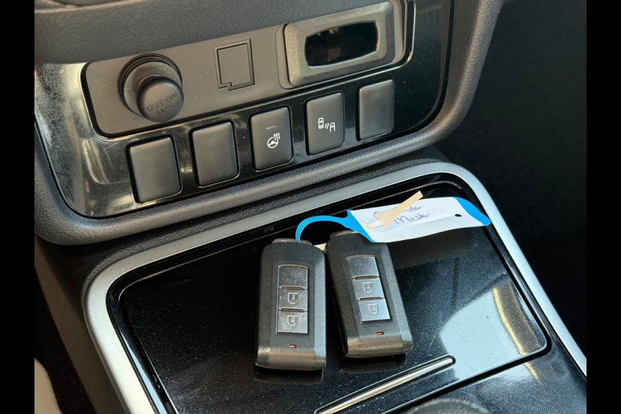 Mitsubishi Outlander 2.0 Executive Edition | Keyless | Cruise | Airco