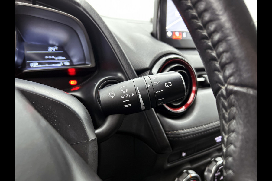 Mazda CX-3 2.0 SkyActiv-G 120 Dynamic(Goed OnderH, Trekhaak, Camera, Navi, StoelV, PDC, Etc)