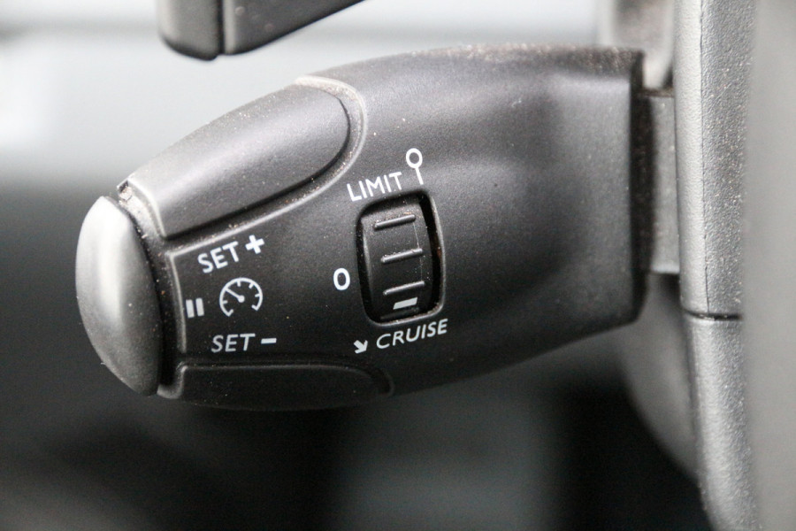 Citroën Jumpy 2.0 BlueHDI 180 | Aut. | 2x Schuifdeur | Xenon | Camera | Navi | Clima..