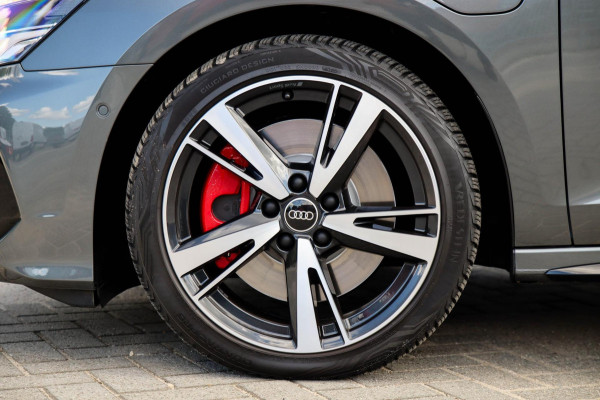 Audi A3 Sportback 45TFSI e PHEV S Edition S line Competition 245pk S-Tronic! 1e|Panoramadak|Virtual Cockpit|Supersport Kuipstoelen