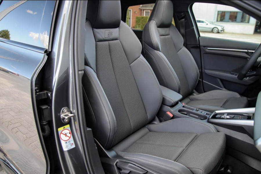 Audi A3 Sportback 45TFSI e PHEV S Edition S line Competition 245pk S-Tronic! 1e|Panoramadak|Virtual Cockpit|Supersport Kuipstoelen