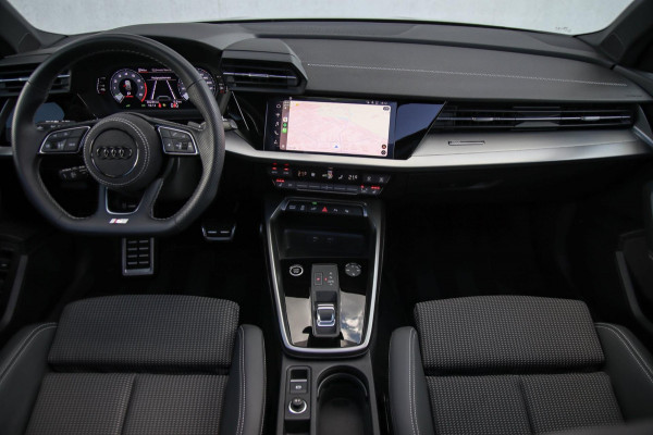 Audi A3 Sportback 45TFSI e PHEV S Edition S line Competition 245pk S-Tronic! 1e|Panoramadak|Virtual Cockpit|Supersport Kuipstoelen