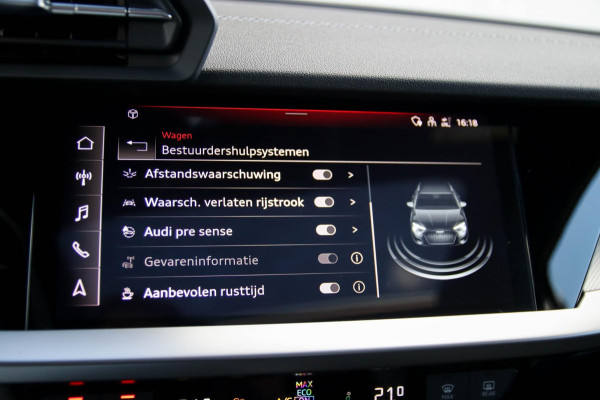 Audi A3 Sportback 45TFSI e PHEV S Edition S line Competition 245pk S-Tronic! 1e|Panoramadak|Virtual Cockpit|Supersport Kuipstoelen