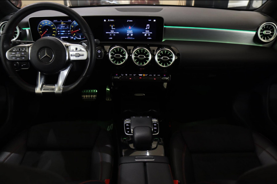 Mercedes-Benz A-Klasse 220 AMG /PANODAK/SFEERV/CAM/MEOMORY/LANE/VOL