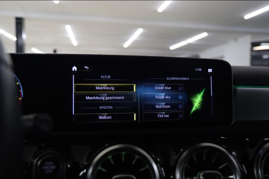 Mercedes-Benz A-Klasse 220 AMG /PANODAK/SFEERV/CAM/MEOMORY/LANE/VOL