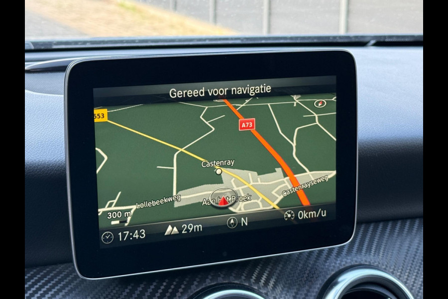 Mercedes-Benz A-Klasse A180 AMG Pakket Panorama