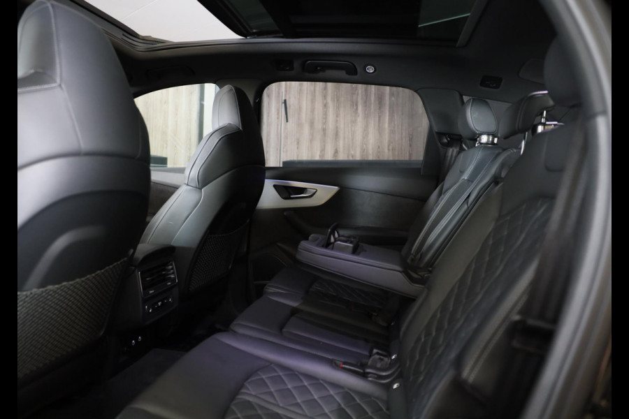 Audi Q7 55 TFSI e Quattro SQ7 Look / Head Up / RS Zetels / Leder / Memory / Acc / F1 / Nachtzicht / Massage / Open Pano / 23 Inch
