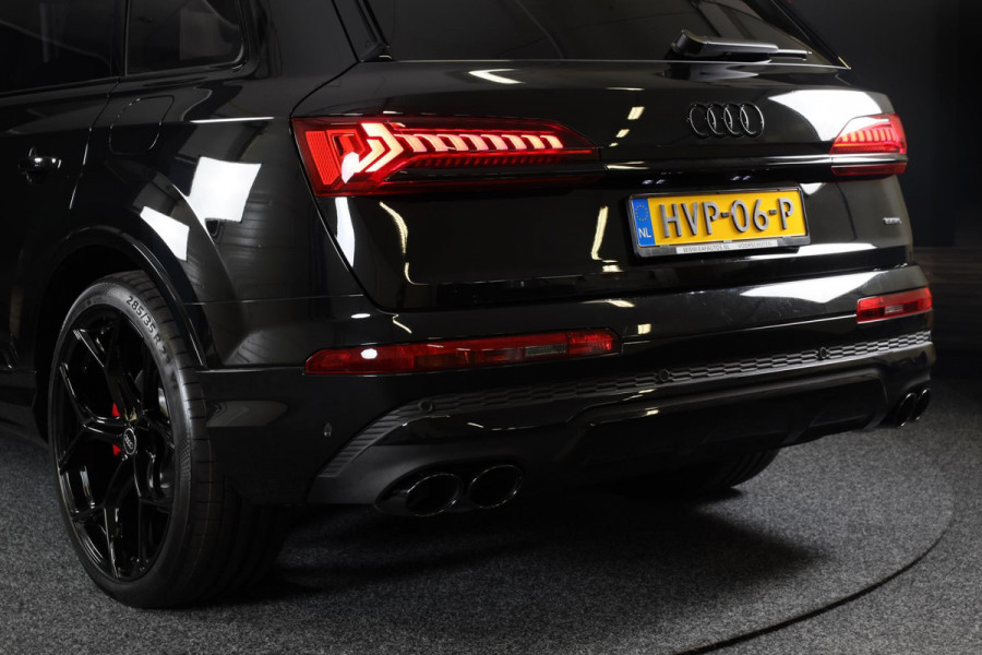 Audi Q7 55 TFSI e Quattro SQ7 Look / Head Up / RS Zetels / Leder / Memory / Acc / F1 / Nachtzicht / Massage / Open Pano / 23 Inch