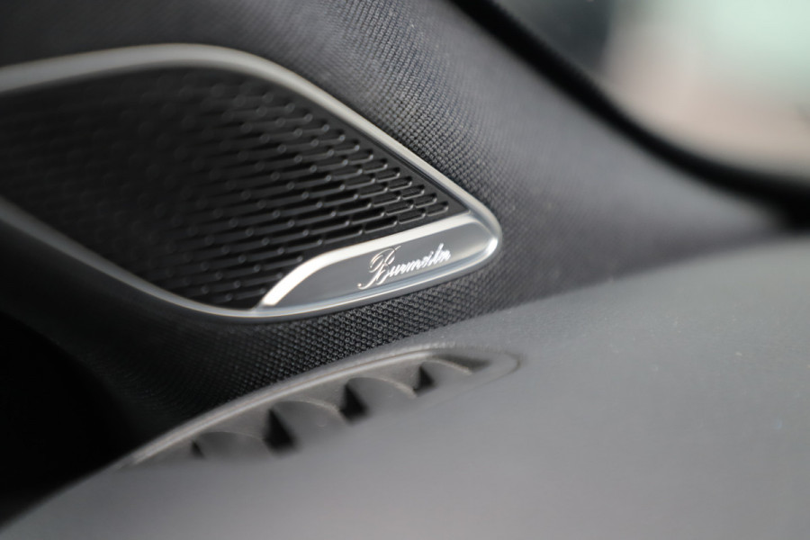 Mercedes-Benz A-Klasse 220 AMG Aut7 | 190PK | Pano | Adaptief-onderstel | Sfeerverlichting | Burmester | Memory | Multibeam | ACC | Widescreen | 2019.