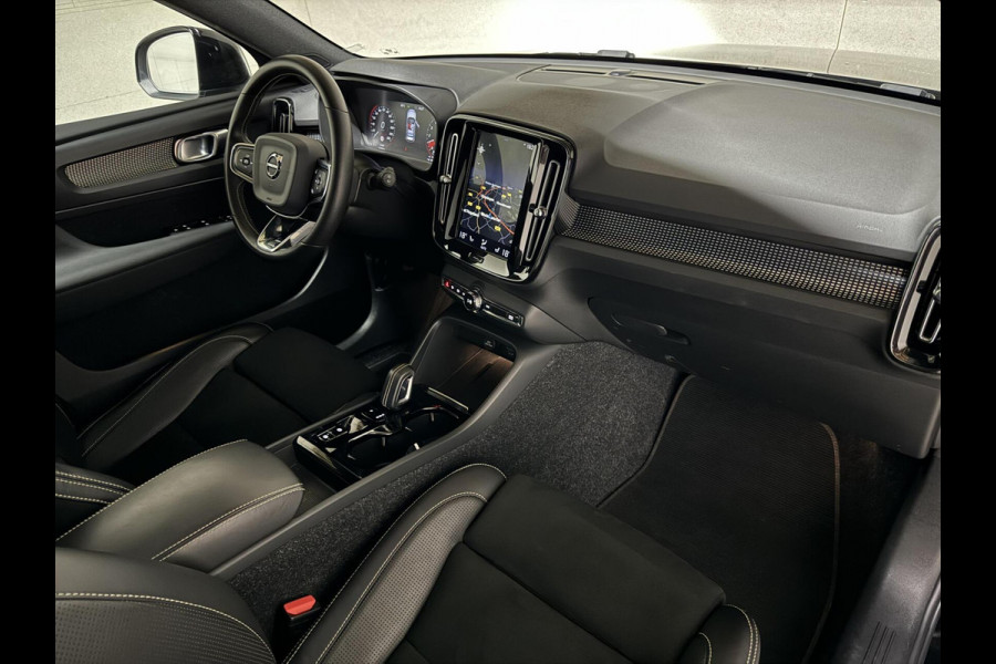 Volvo XC40 1.5 T5 Recharge R-Design Pano Camera 21'' Trekh.