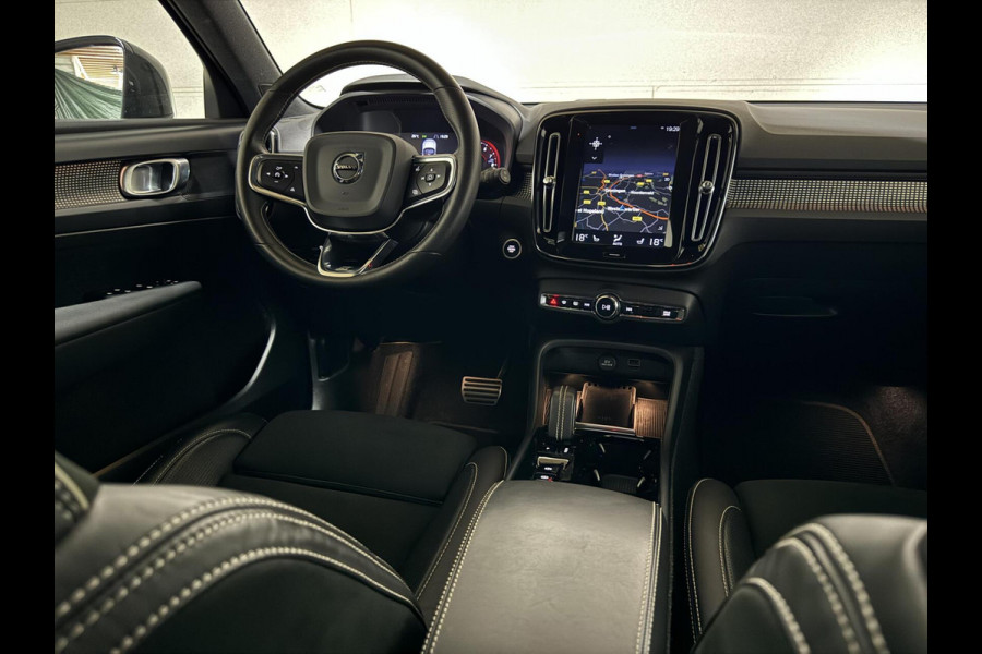 Volvo XC40 1.5 T5 Recharge R-Design Pano Camera 21'' Trekh.