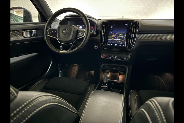 Volvo XC40 1.5 T5 Recharge R-Design Pano Camera 21'' Trekh.