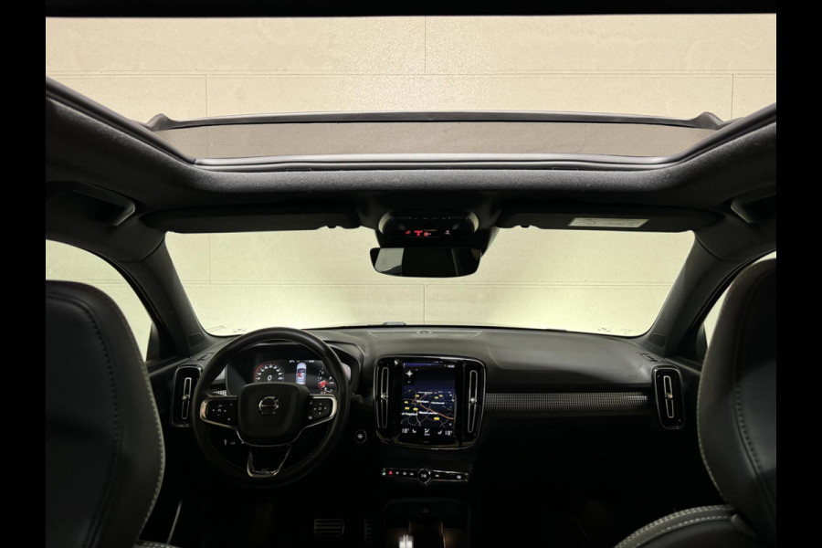 Volvo XC40 1.5 T5 Recharge R-Design Pano Camera 21'' Trekh.