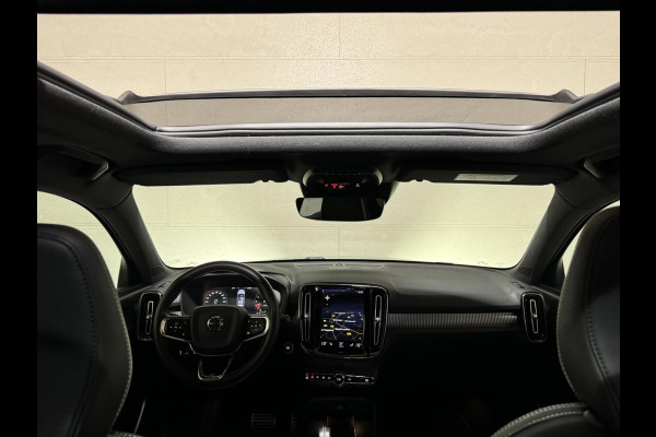 Volvo XC40 1.5 T5 Recharge R-Design Pano Camera 21'' Trekh.