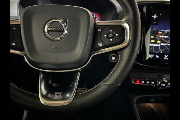 Volvo XC40 1.5 T5 Recharge R-Design Pano Camera 21'' Trekh.