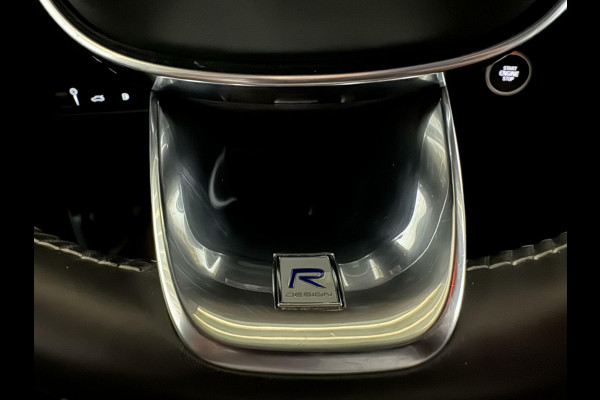 Volvo XC40 1.5 T5 Recharge R-Design Pano Camera 21'' Trekh.