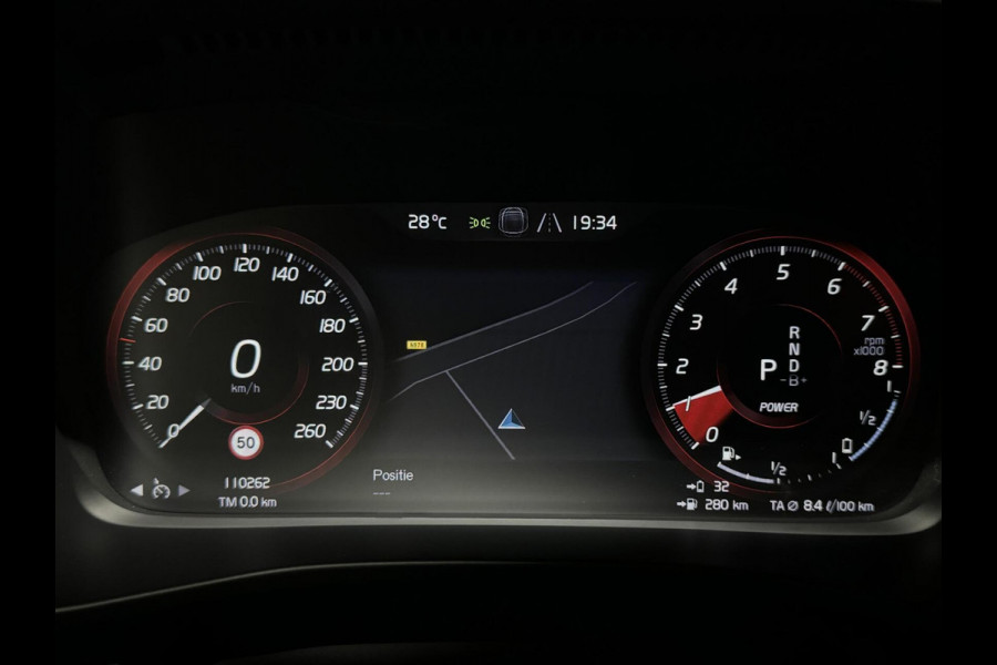 Volvo XC40 1.5 T5 Recharge R-Design Pano Camera 21'' Trekh.