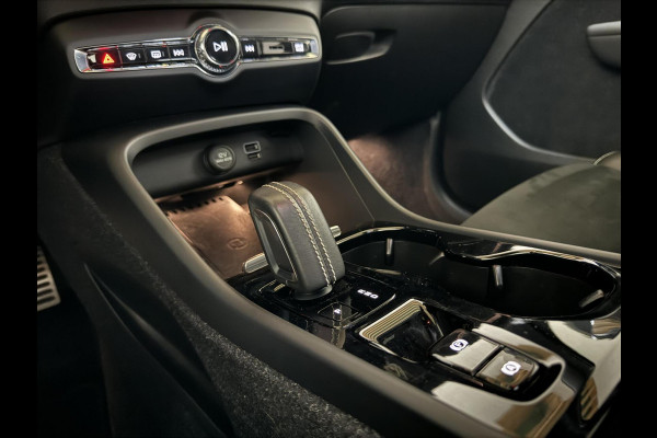 Volvo XC40 1.5 T5 Recharge R-Design Pano Camera 21'' Trekh.