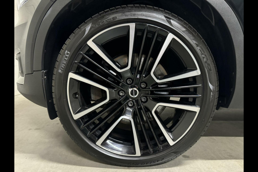 Volvo XC40 1.5 T5 Recharge R-Design Pano Camera 21'' Trekh.