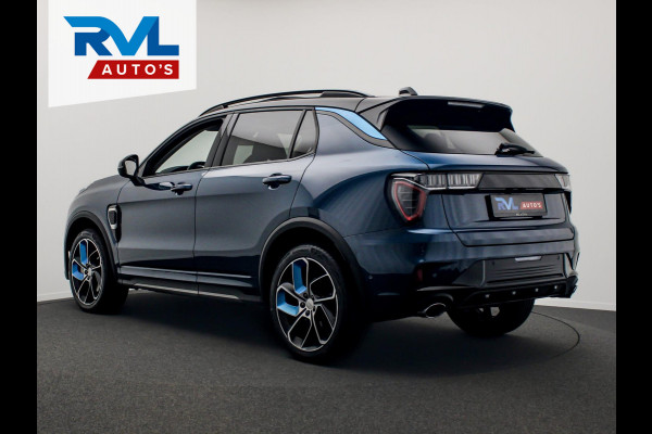 Lynk & Co 01 1.5 261PK Plug-in Hybrid *Origineel NL*Zwarte hemel* 360° Camera/Pano/dak Apple/Carplay Adaptive/Cruise