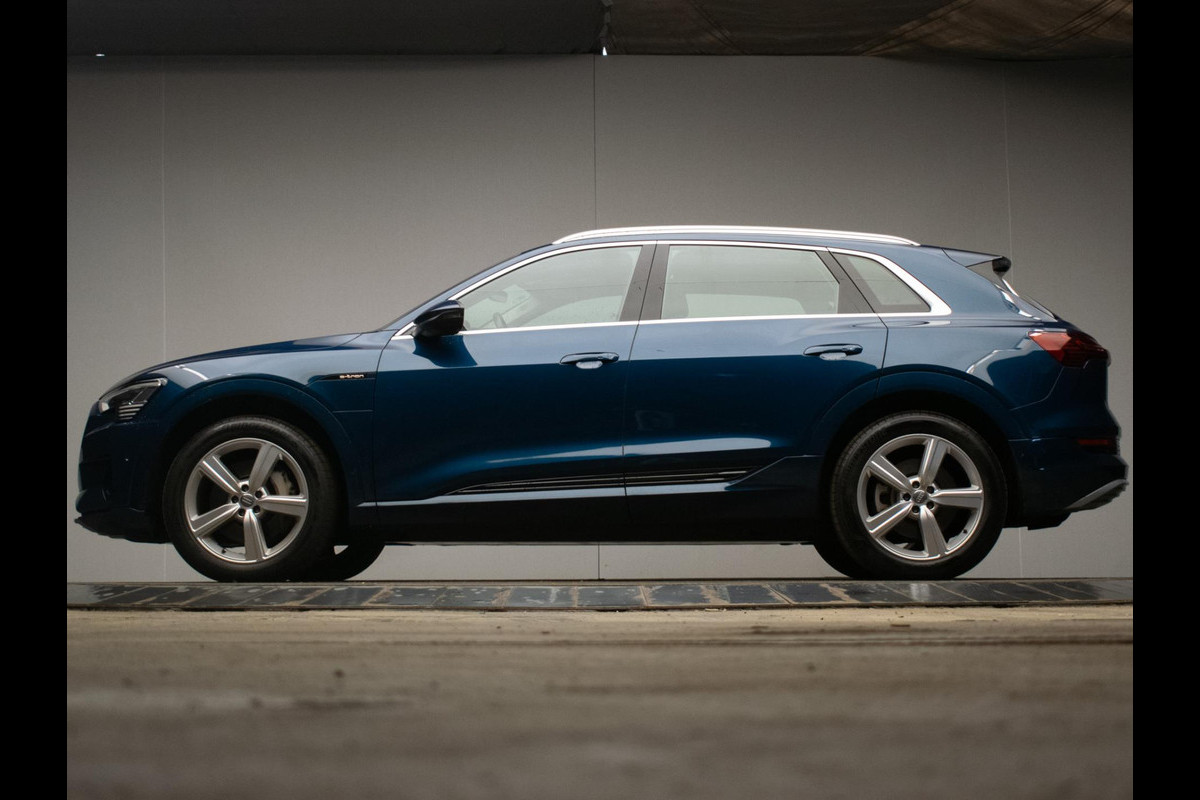 Audi e-tron E-tron 50 quattro Launch Sport (APPLE CARPLAY,LED,XENON,MEMORY,PDC,DIGITALE DASH,GETINT,NETTESTAAT) Audi e-tron E-tron 50 quattro Launch Sport (APPLE CARPLAY,LED,XENON,MEMORY,PDC,DIGITALE DASH,GETINT,NETTESTAAT)