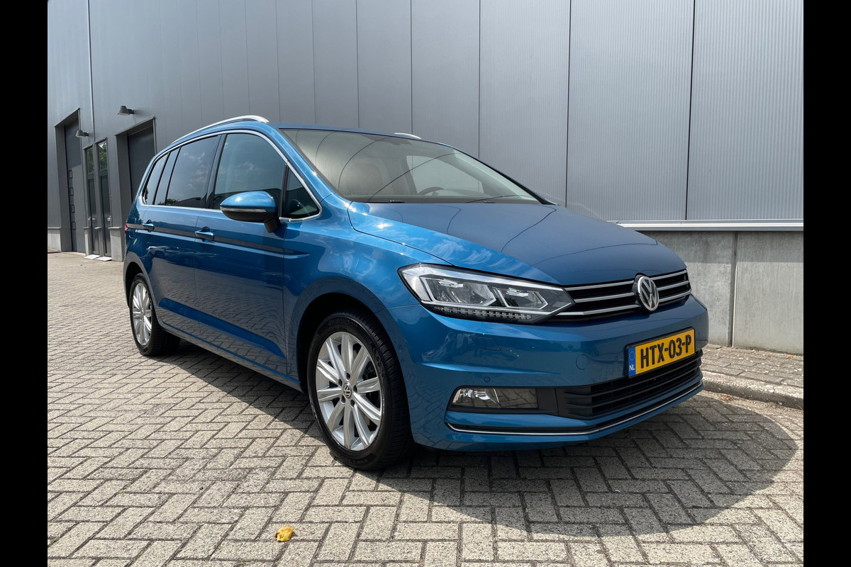 Volkswagen Touran 1.5 TSI Highline Volkswagen Touran 1.5 TSI Highline