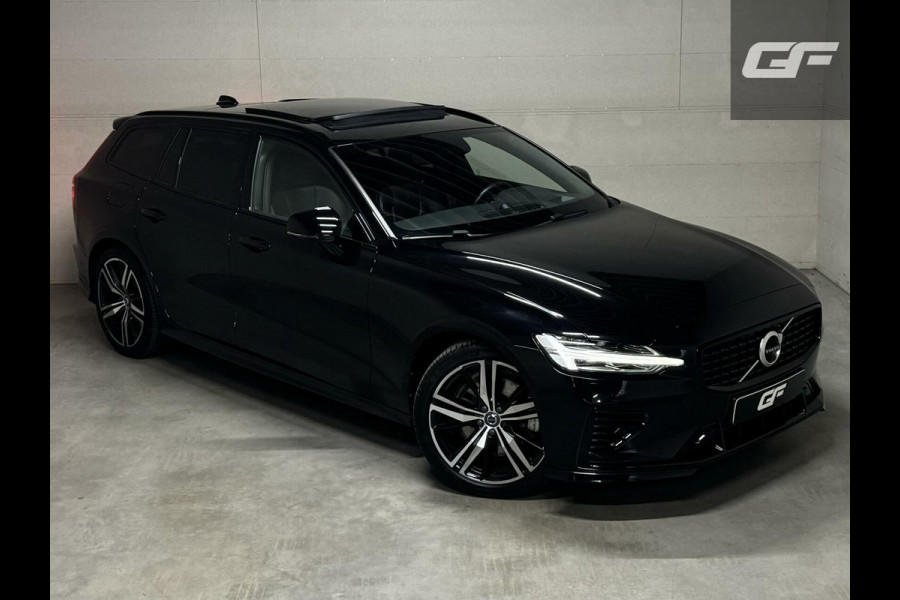 Volvo V60 2.0 T8 Recharge AWD R-Design B&W 360° Pano HUD Trekh. NAP