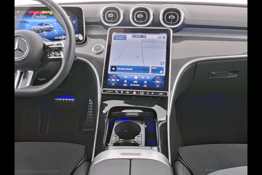 Mercedes-Benz C-Klasse 300 e AMG Plug-In Hybride | AMG Line | Night Pakket | Led Koplampen | Stuur en Stoelverwarming | Inclusief 24 maanden MB Certified garantie voor Europa.