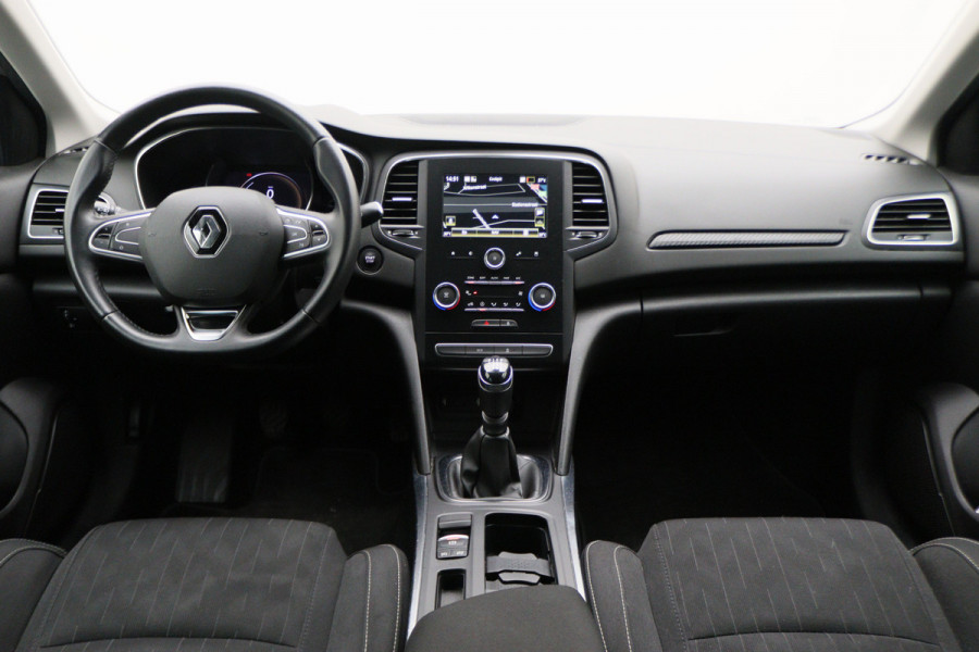 Renault MEGANE Estate 1.3 TCe Limited Apple Carplay, LED, Cruise, Climate, Keyless, PDC, Trekhaak