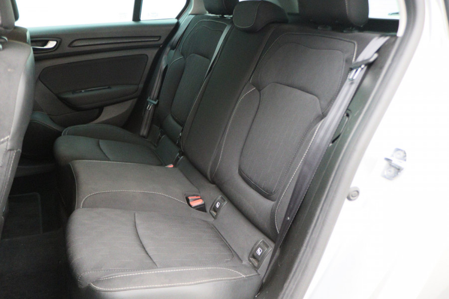 Renault MEGANE Estate 1.3 TCe Limited Apple Carplay, LED, Cruise, Climate, Keyless, PDC, Trekhaak