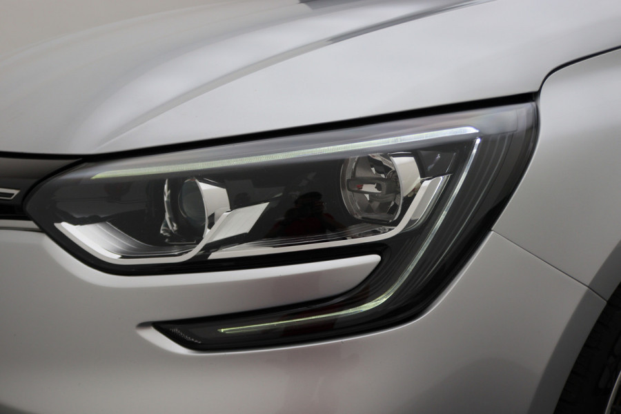 Renault MEGANE Estate 1.3 TCe Limited Apple Carplay, LED, Cruise, Climate, Keyless, PDC, Trekhaak