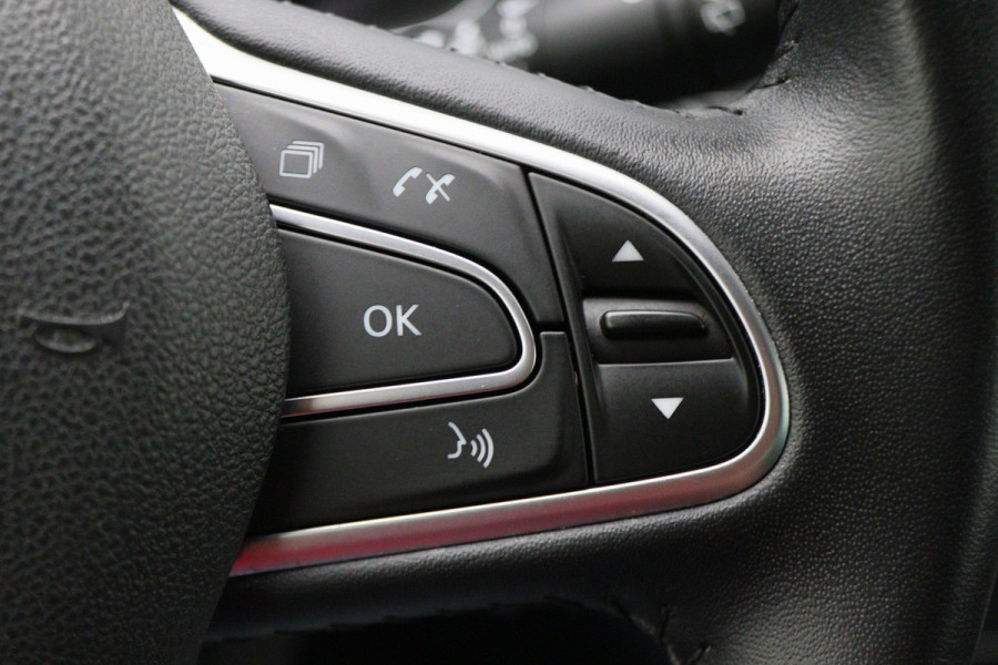 Renault MEGANE Estate 1.3 TCe Limited Apple Carplay, LED, Cruise, Climate, Keyless, PDC, Trekhaak
