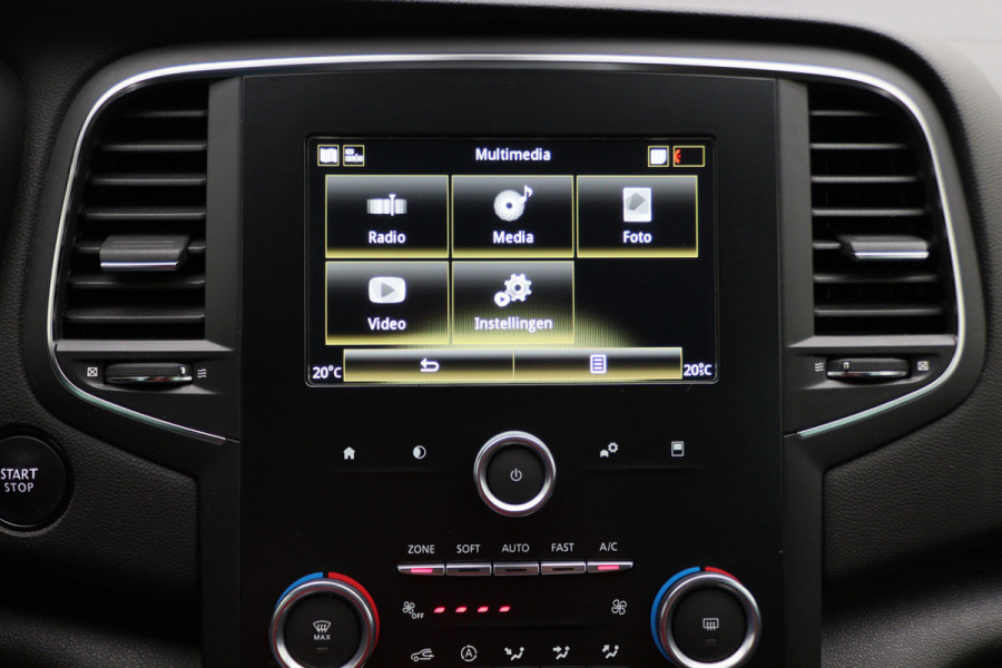 Renault MEGANE Estate 1.3 TCe Limited Apple Carplay, LED, Cruise, Climate, Keyless, PDC, Trekhaak