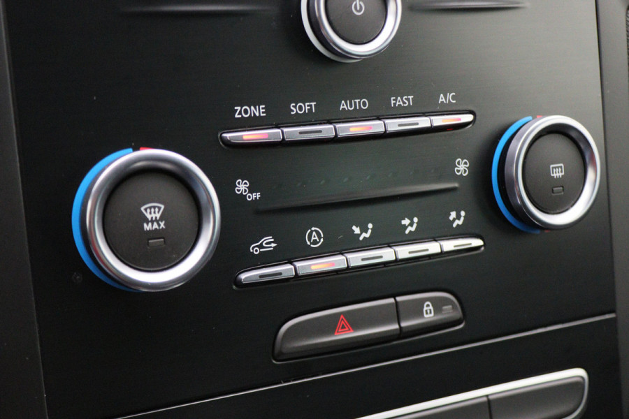 Renault MEGANE Estate 1.3 TCe Limited Apple Carplay, LED, Cruise, Climate, Keyless, PDC, Trekhaak