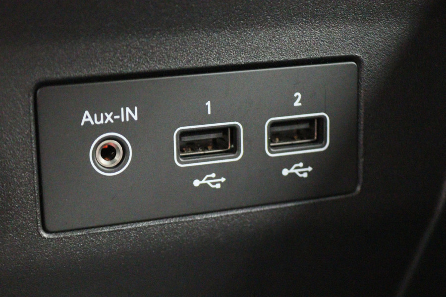 Renault Clio 1.0 TCe Zen LED, Apple Carplay, Cruise, Navigatie, Airco, DAB