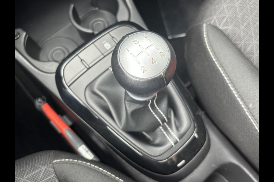 Kia Picanto 1.0 DPi DynamicLine | Applecarplay / Androidauto | Camera achter | 12 maanden BOVAG garante.