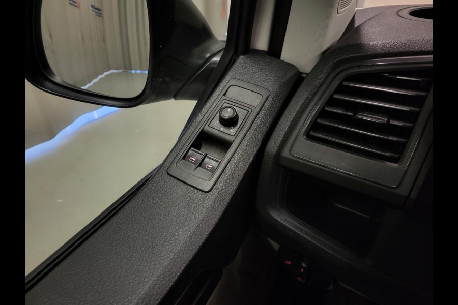 Volkswagen Transporter 2.0TDI L2/H1 Dubbele Cabine Trekhaak Euro 6!
