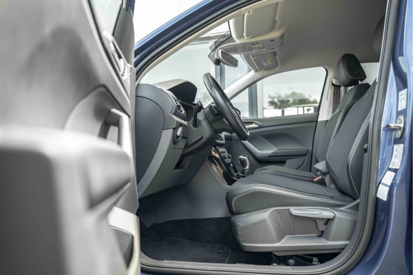 Volkswagen T-Cross 1.0 TSI | Automaat | Camera | Adaptive Cruise | 18'LMV | Virt Cockpit